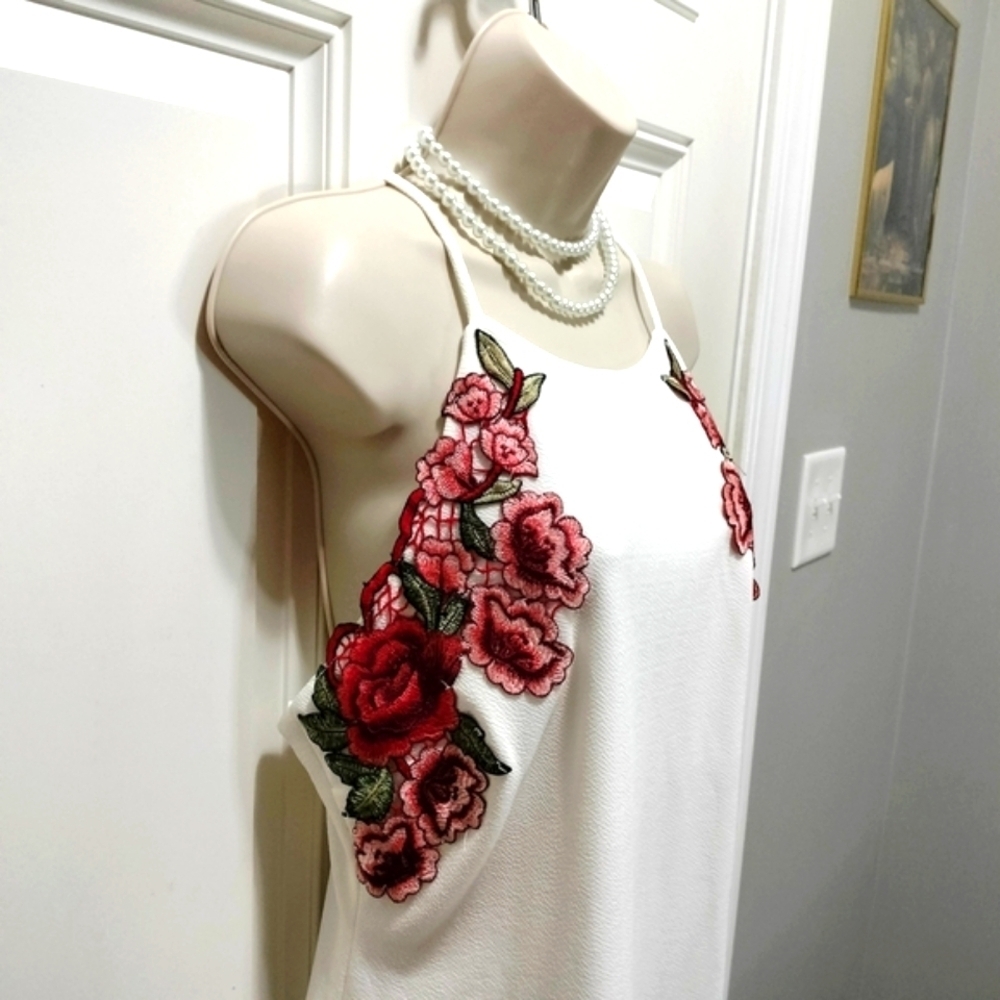 Bisou Bisou Woman's Size 14 Cottagecore Embroidery Boho White Dress - Picture 5 of 9